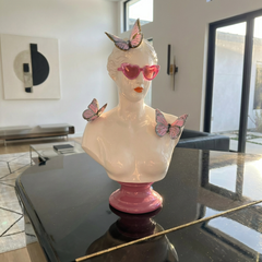 VENUS DE BUTTERFLY - Classical Bust Sculpture with Butterflies